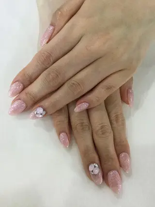 ネイル 💎🐰 saki. m 🐰💎のネイルデザイン