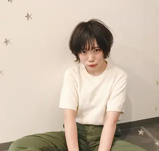 ショート 市川 千夏のヘアスタイル