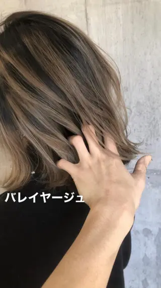 ミディアム カラー 美髪矯正・レイヤー 倉友哉のヘアスタイル