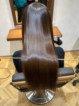 ロング カラー あいり／艶髪 、透明感カラー🩶のヘアスタイル