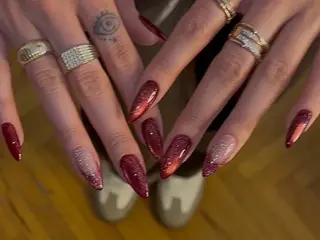 ネイル Mona【パラジェル ・長さ出し専門店】のネイルデザイン