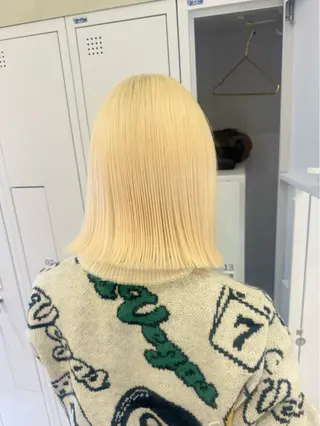 ショート カラー SALOWIN札幌大通り所属・札幌ブリーチカラー/ ダブルカラー/ドイのヘアスタイル