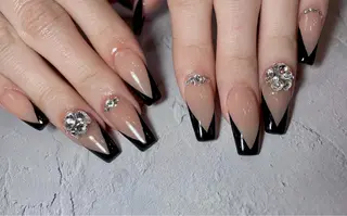 ネイル Spiky とうげ ふうかのネイルデザイン