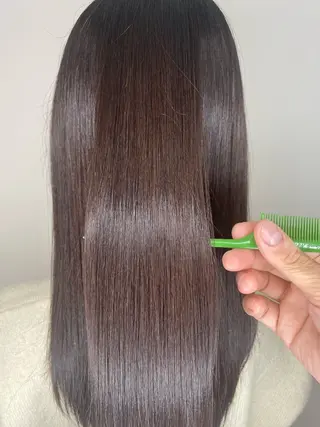 ロング Hiroshi ヒロシのヘアスタイル