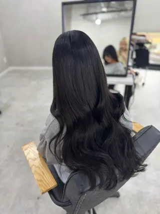 ロング カラー 赤み無し柔らかカラー 【梅田】madokaのヘアスタイル