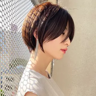 ショート カラー Aster 店長 れおん✂️のヘアスタイル