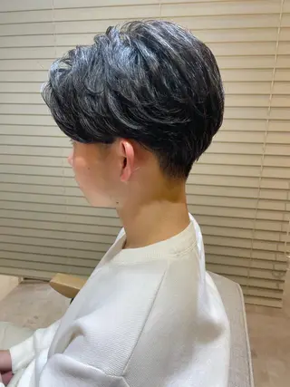 ショート パーマ メンズ 瀬川 雄太のヘアスタイル