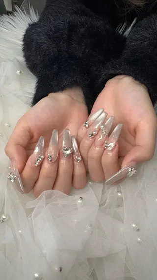 ネイル SHION  のネイルデザイン