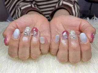 ネイル Nail&eye Belire 新宿のネイルデザイン