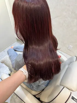 セミロング カラー 片岡 由依のヘアスタイル