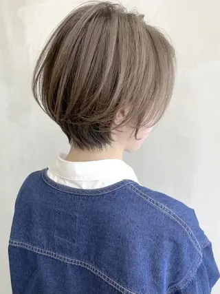 ショート カラー SOURCE堺東🫧 ヘアケア/艶カラーのヘアスタイル