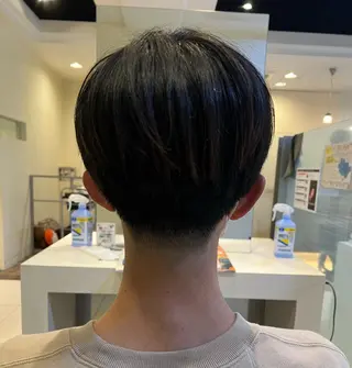 メンズ ハイライト特化小澤 奈津美のヘアスタイル