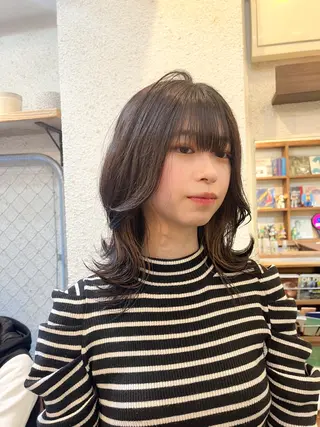 ミディアム カラー ハイトーンを育てる ブリーチカラー/牧原のヘアスタイル