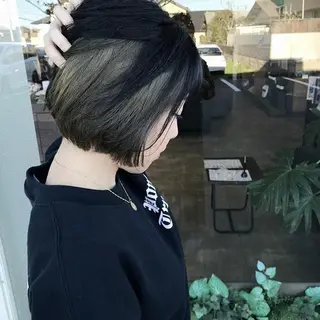 ミディアム カラー TEAR AVEDA 【ティア アヴェダ】のヘアスタイル