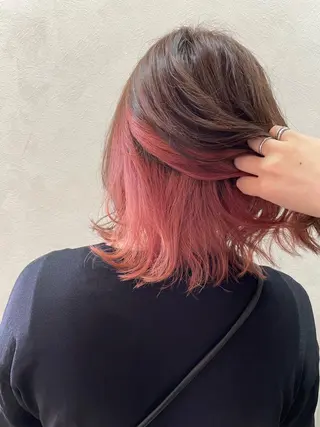 ミディアム カラー 加藤 遥花のヘアスタイル