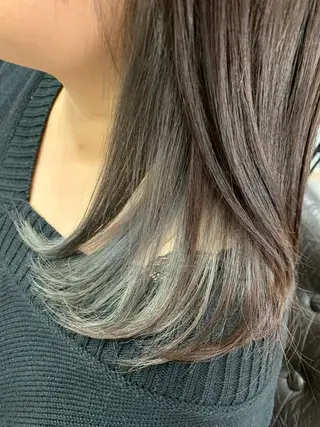 セミロング カラー R ri R takagiのヘアスタイル