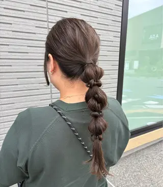 セミロング ヘアアレンジ Wカラーヘアアレンジ さあやのヘアスタイル