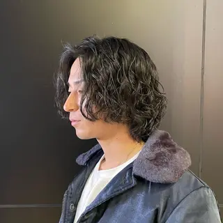 ミディアム パーマ メンズ 【柏メンズパーマ職人 】店長　KAZUMAのヘアスタイル
