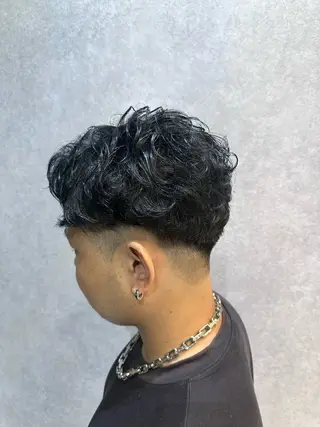 パーマ メンズ 【𝐀𝐬𝐡大森】 石崎竜祐のヘアスタイル