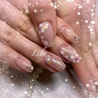 ネイル Lily*nail 🌻Mii🌻のネイルデザイン