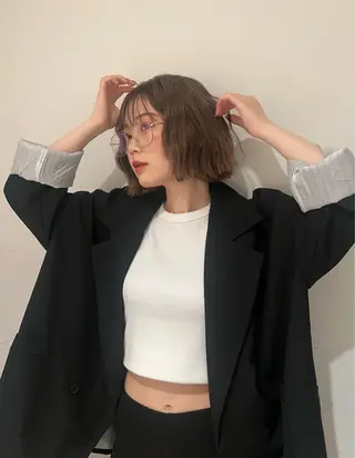 ミディアム カラー ハッシュレイヤー ༊*·˚ リナのヘアスタイル