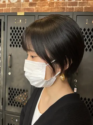 ショート カラー パーマ ヘアアレンジ メンズ キッズ ネイル マツエク・マツパ アイブロウ 久木原 ゆりのヘアスタイル