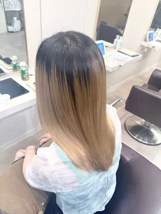 セミロング オタク美容師☃️🩵 ヘアアレンジ/暗髪のヘアスタイル