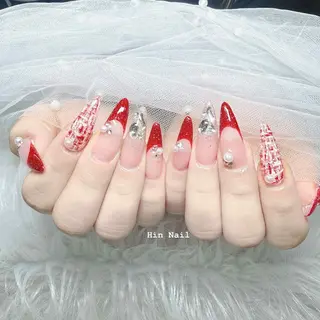 ネイル Hin Nailsのネイルデザイン
