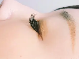 マツエク・マツパ やすだ まきのマツエク・マツパデザイン