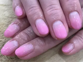 ネイル 中川 愛理のネイルデザイン