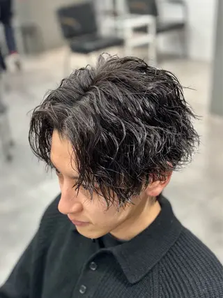 パーマ メンズ 【ØVARL】🦁 メンズパーマ/レオのヘアスタイル