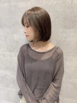 ミディアム _WHITE+ 南海難波店のヘアスタイル