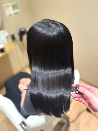 ミディアム 中島愛佳🐥⸒⸒ 縮毛矯正/艶髪カラーのヘアスタイル