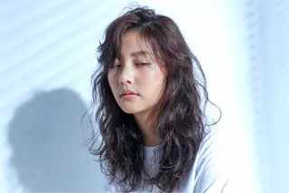 セミロング ツジガキ ユウスケのヘアスタイル