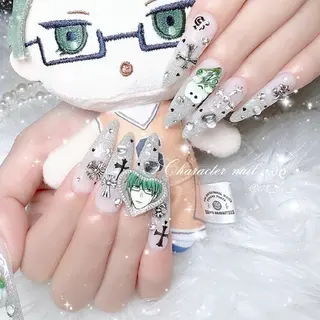 ネイル HAPPINAS🎀  れん🖤痛ネイルのネイルデザイン