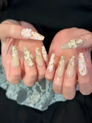 ネイル CoMo Nailのネイルデザイン