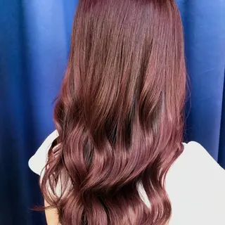 ロング カラー パーマ ヘアアレンジ newi saLyu ネウィ サリューのヘアスタイル