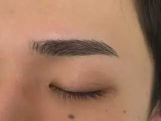 アイブロウ トレンド眉💭✨️ sakura.kの眉毛・アイブロウイメージ
