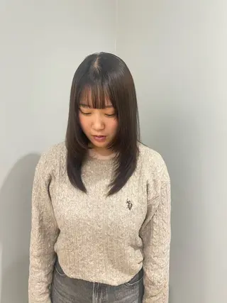 セミロング 渋谷 夏稀のヘアスタイル