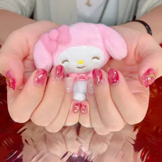 ネイル 半村 明のネイルデザイン