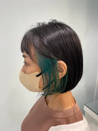 ショート カラー 中川 茜里のヘアスタイル