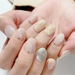 ネイル 東 千夏のネイルデザイン