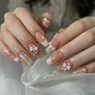 ネイル Luna Gladeのネイルデザイン