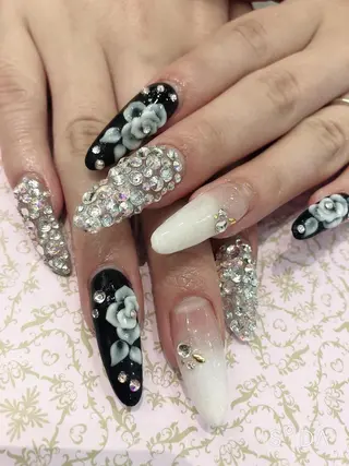 ネイル Piacere 絵美のネイルデザイン