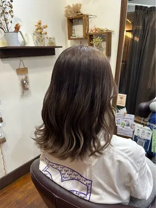 カラー 中島 優のヘアスタイル