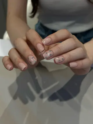 ショート カラー パーマ ヘアアレンジ メンズ キッズ ネイル マツエク・マツパ アイブロウ ar. harajukuのネイルデザイン