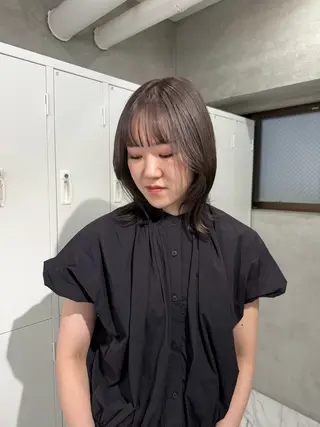 sena⌇ベージュ⌇ ブリーチなしWカラーのヘアスタイル