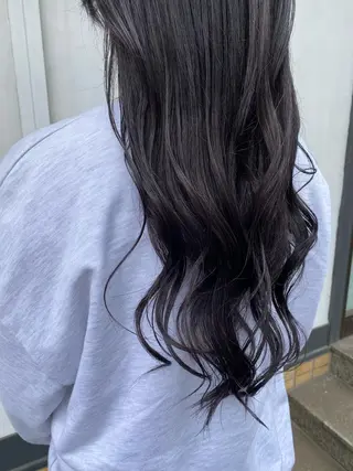 ロング 小林 朋花のヘアスタイル