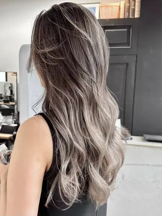 ロング カラー ヘアアレンジ 北間 寛哉のヘアスタイル