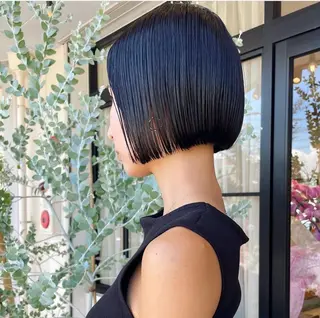 ミディアム 有岡 陽菜のヘアスタイル